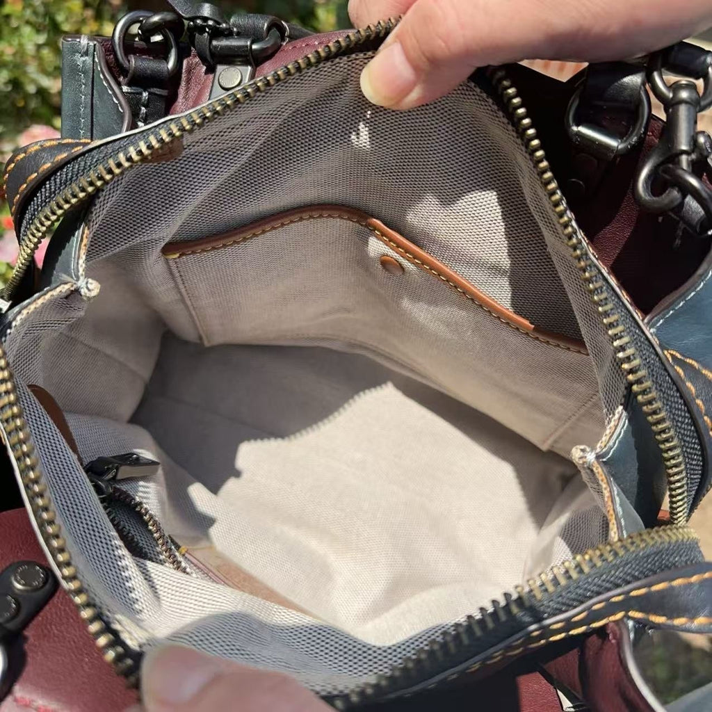 Metallic glovetanned leather