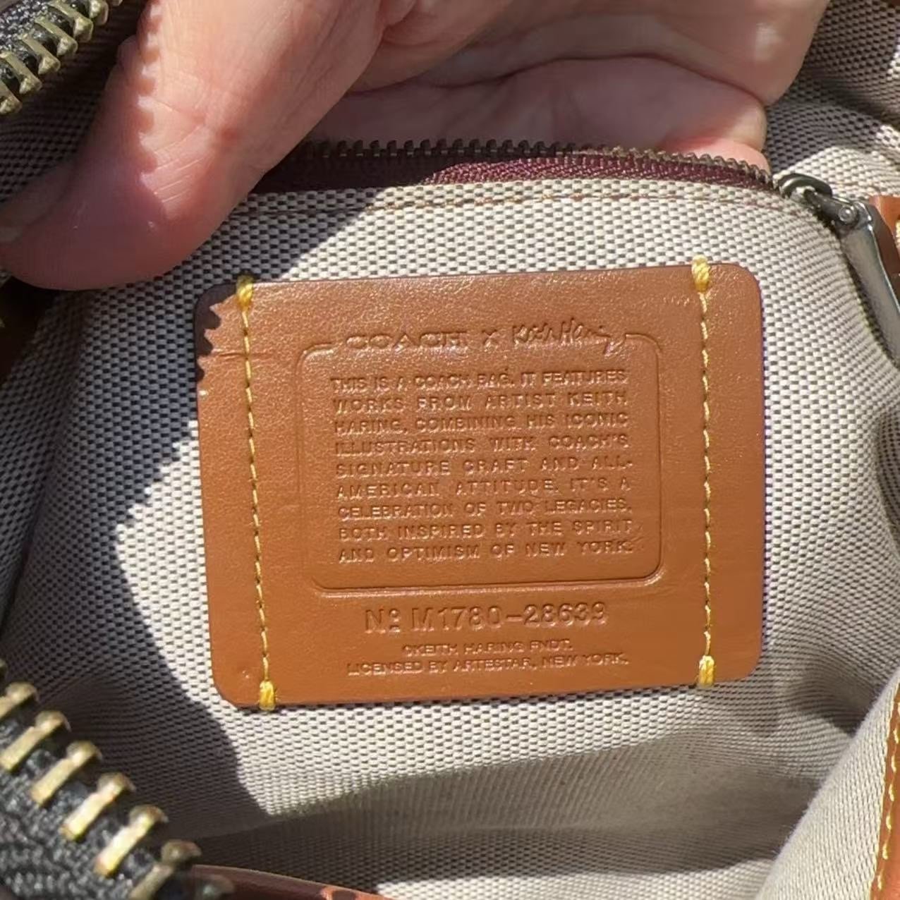 Metallic glovetanned leather