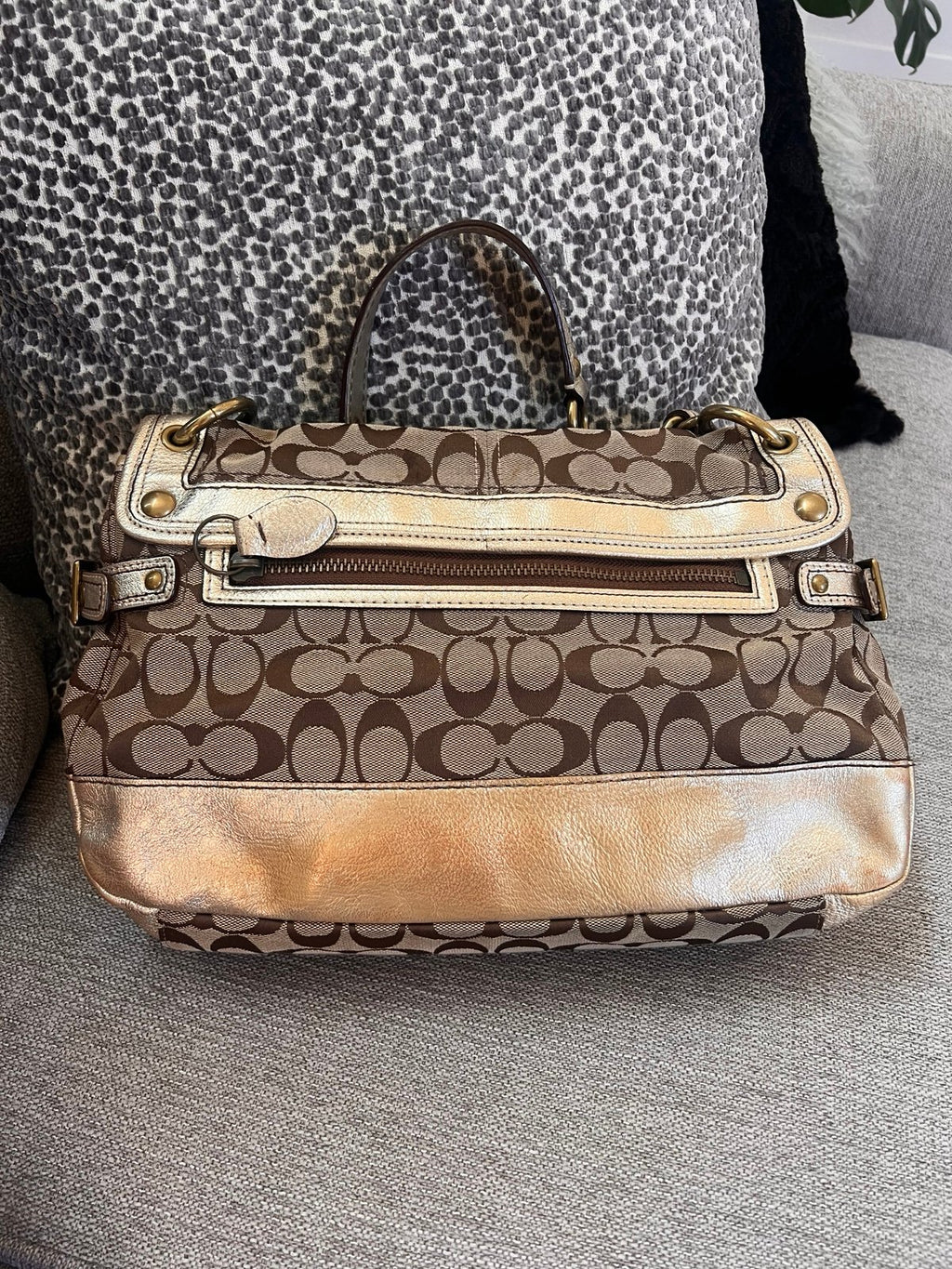 Coach Legacy Leigh 11141 Vintage Khaki Signature Gold Leather Shoulder Bag