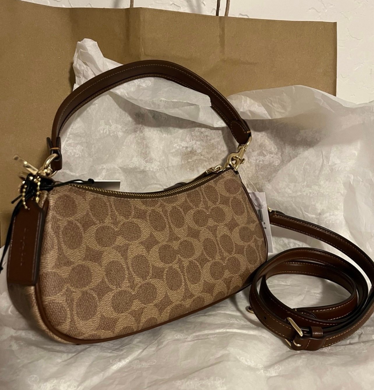 NWT Coach Ashton signature bag