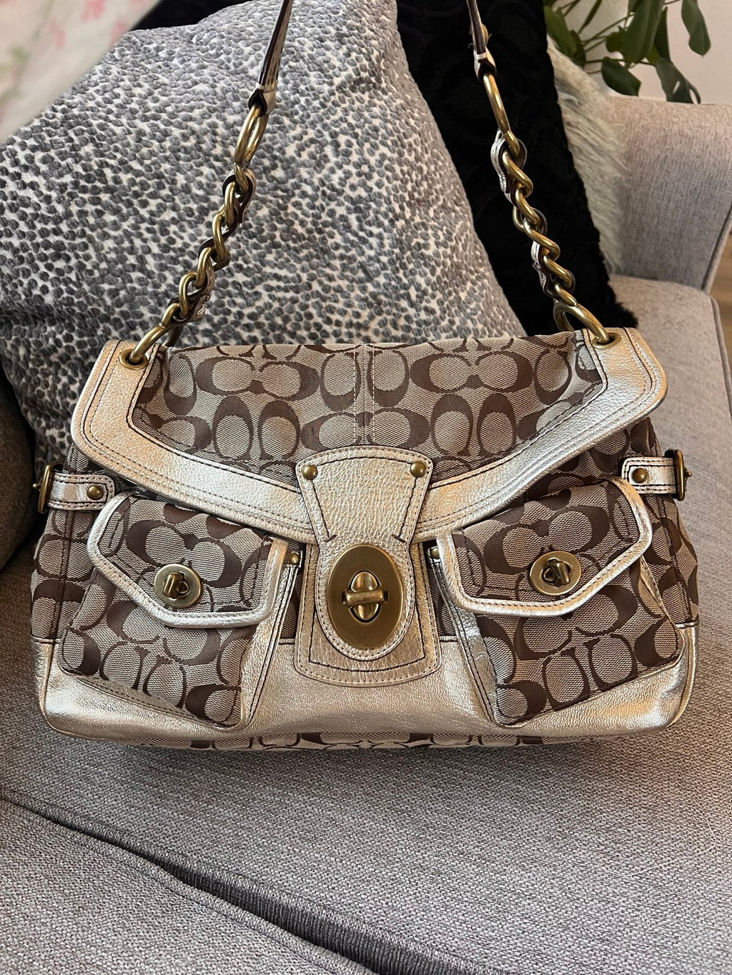 Coach Legacy Leigh 11141 Vintage Khaki Signature Gold Leather Shoulder Bag