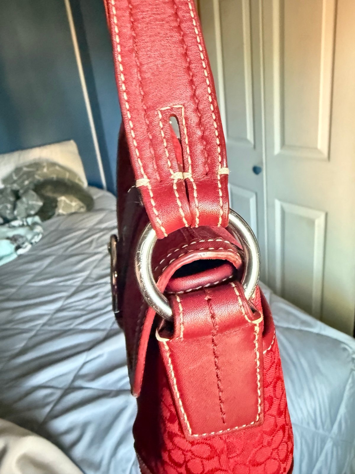COACH SOHO RED SIGNATURE